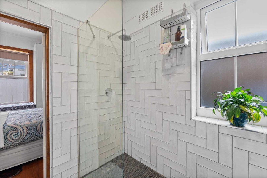 To Let 2 Bedroom Property for Rent in Green Point Western Cape